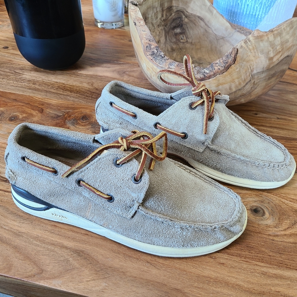 VISVIM -Hockney 2 eyelets boat shoes